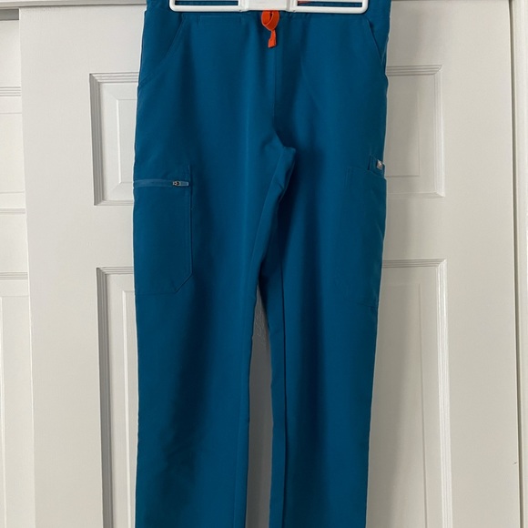 Figs XS Caribbean Blue Scrub Set - Picture 6 of 8